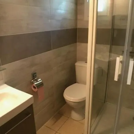 Charmante T3 Avec Terrasse, Parking Et Proximite - Ideale Familles, 5 Couchages - Fr-1-81-472 * Leucate
